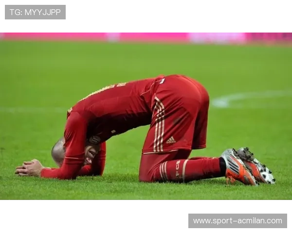 拜仁在关键时刻的传中找到点位，头球建功见成效——战术解码与落点艺术