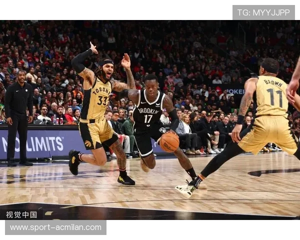 小波特快攻顺下暴扣得分，篮网再度扩大优势